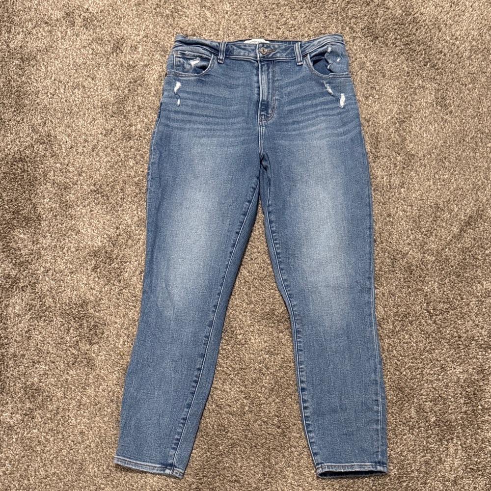 Abercrombie & Fitch Women's Blue Skinny Jeans
